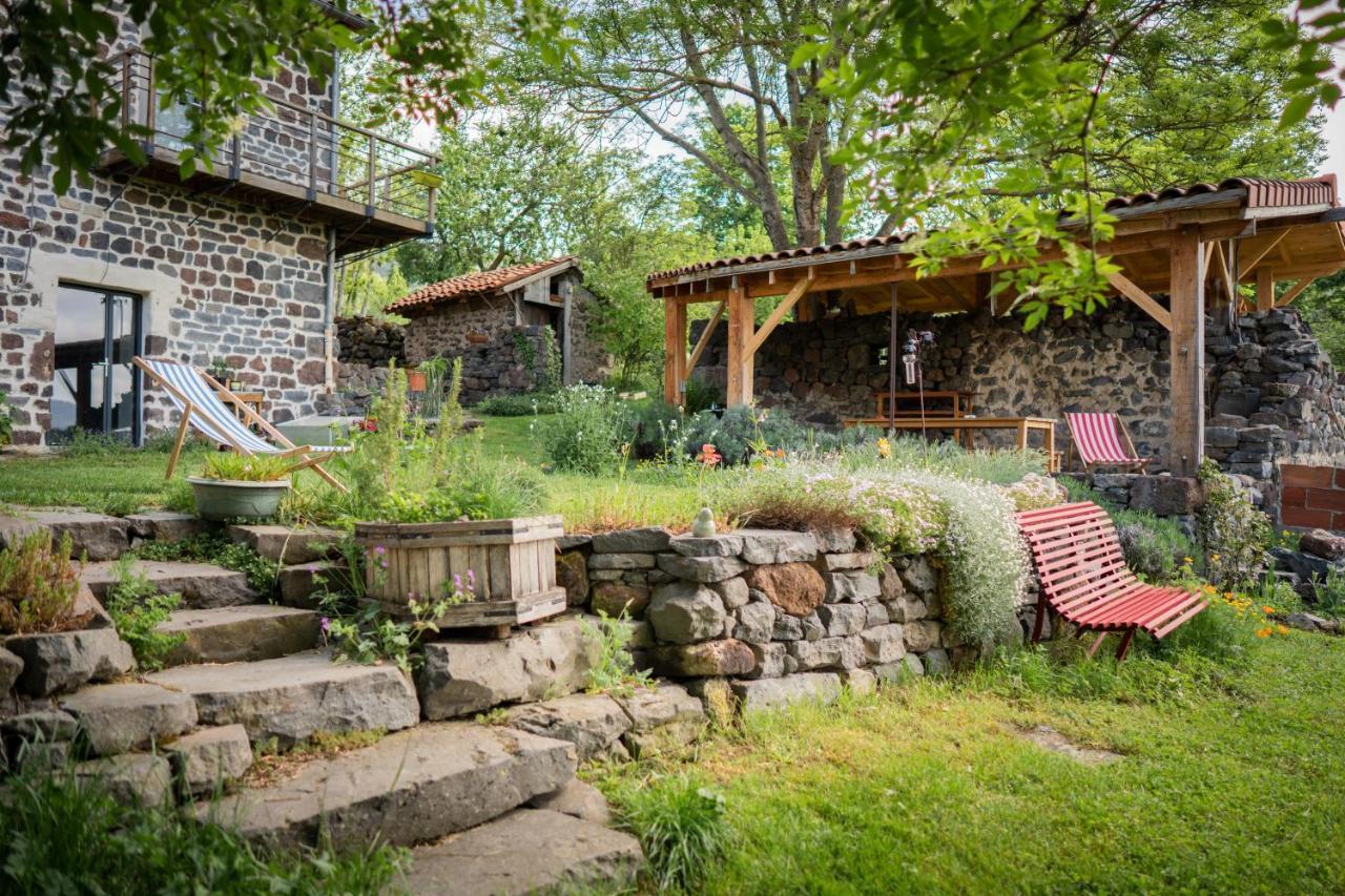 Les Balcons De La Terrasse Bed & Breakfast Arsac-en-Velay Exterior photo
