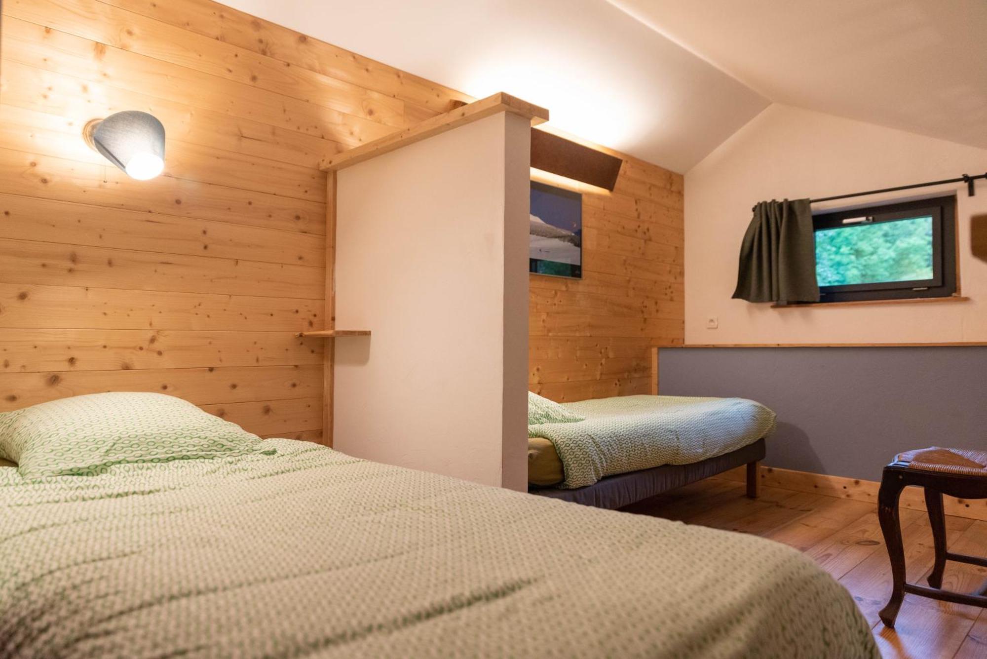 Les Balcons De La Terrasse Bed & Breakfast Arsac-en-Velay Exterior photo